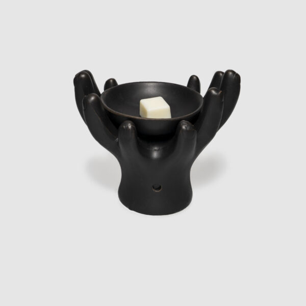 keramikos-aromatistis-xorou-black-loving-hand-490110-projectcandle-2