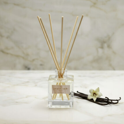 aromatiko-reed-diffuser-vanilla-430125-projectcandle-1
