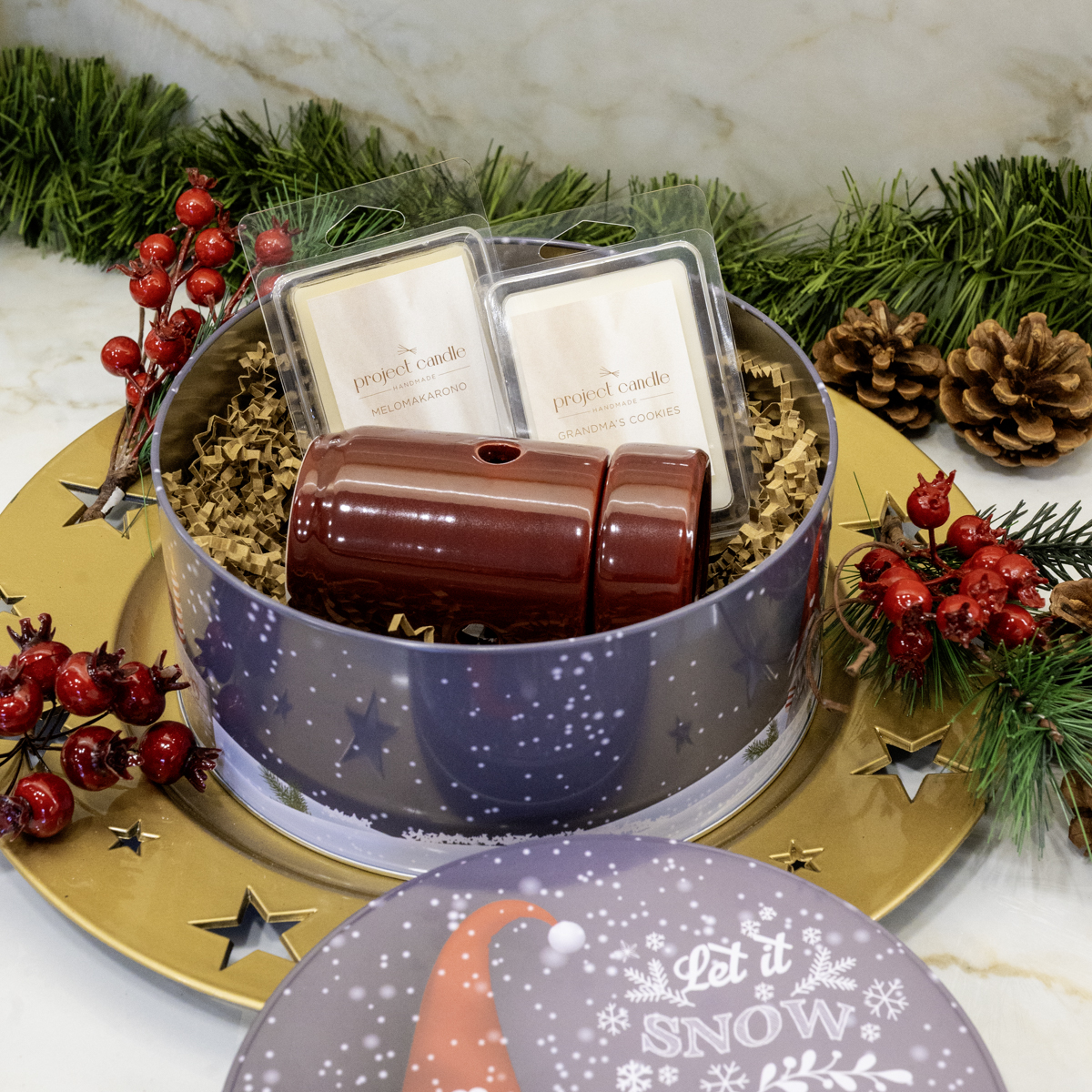 christmas-boxes-secret-santa-box-1-470301-1 christmas-boxes-secret-santa-box-1-470301-1