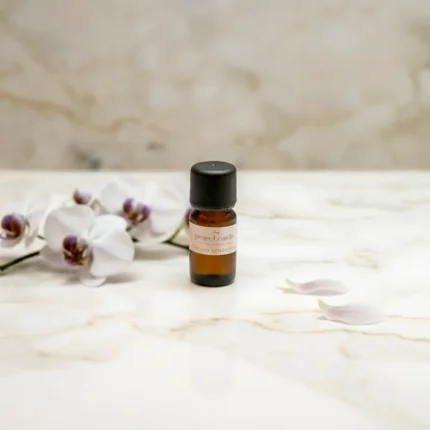 Αρωματικό έλαιο Orchid Sensation 10ml σε γυάλινο μπουκαλάκι, με κομψό λουλουδάτο άρωμα.