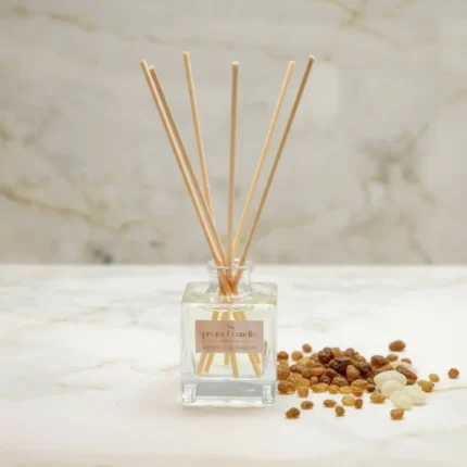 Αρωματικό χώρου amber olibanum reed diffuser για αρωματισμό και διακόσμηση.