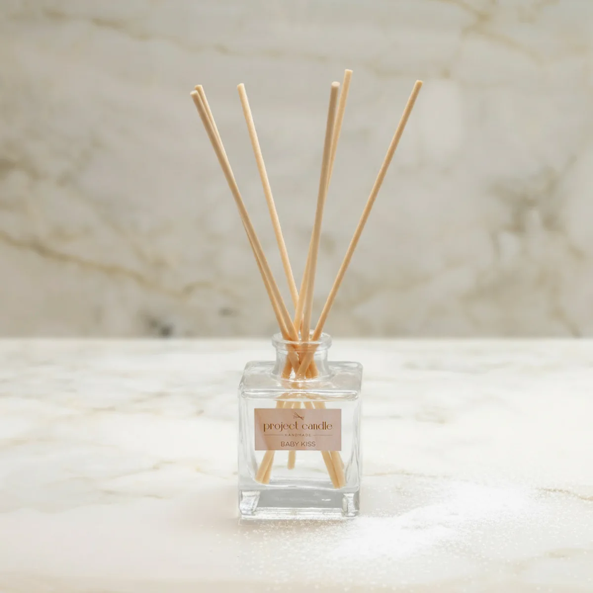 Αρωματικό χώρου baby kiss reed diffuser για αρωματισμό και διακόσμηση.