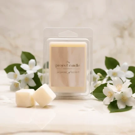 Soy wax melts Jasmine of Egypt σε συσκευασία 6 κύβων 75gr, με λουλουδάτο άρωμα με νότες γιασεμιού.